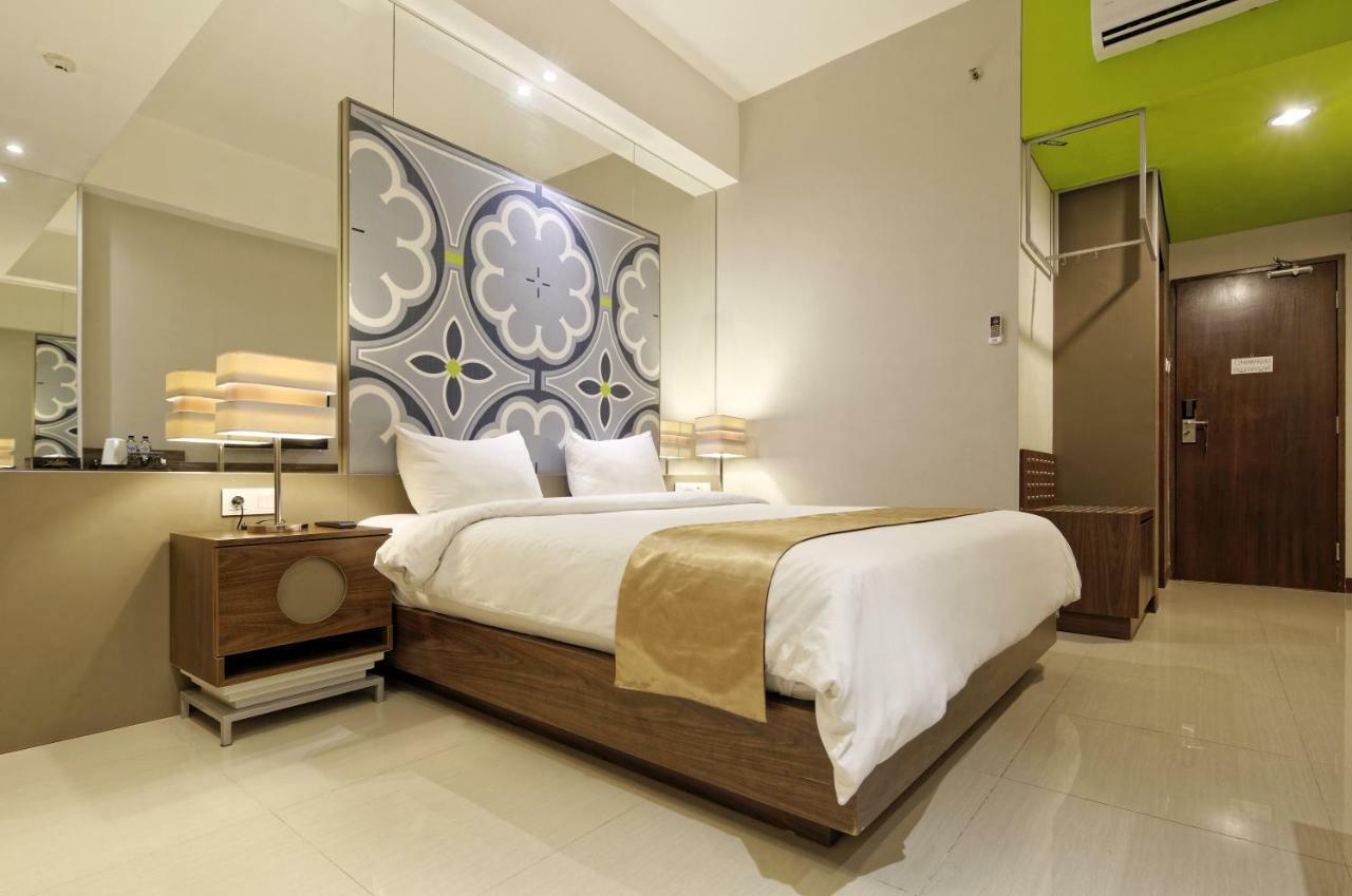 Howard Johnson By Wyndham Pekalongan Exteriér fotografie